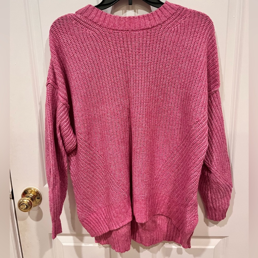 American Eagle Pink Crewneck Knit Sweater (S)